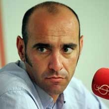 Ram&oacute;n Rodr&iacute;guez Monchi DIRECTOR DEPORTIVO DEL SEVILLA declara que Jimenez seguir&aacute;.